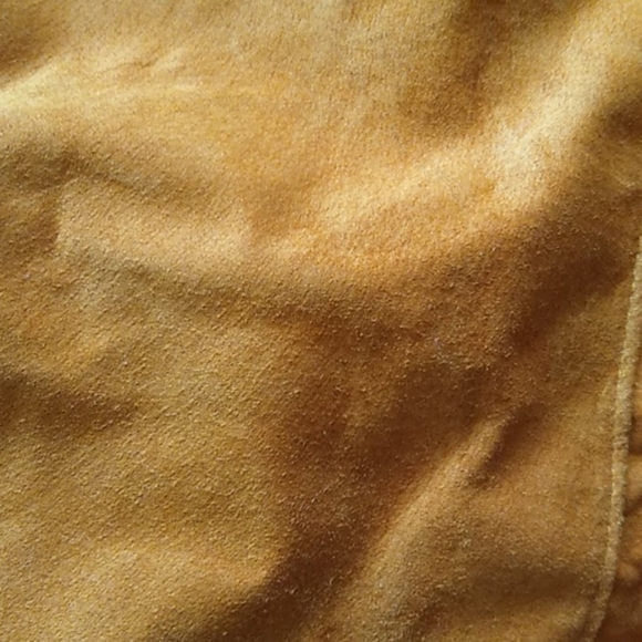 Suede skirt - Picture 3 of 4